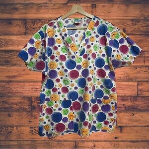 5 for $25🔥Crest Multi-color Smiley Face Scrub Top Medium